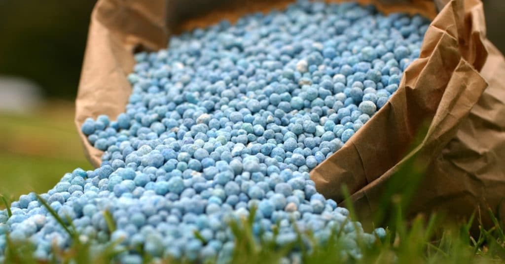 Different-Kinds-of-Fertilizers